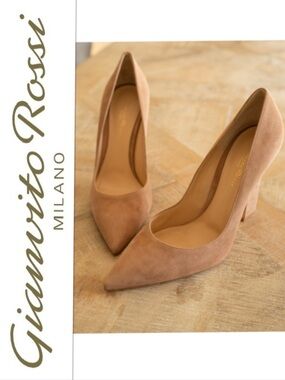 Gianvito Rossi Nude Suede Pointed-Toe Pumps